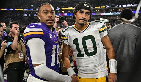 Green Bay Packers vs. Minnesota Vikings: The History, the .